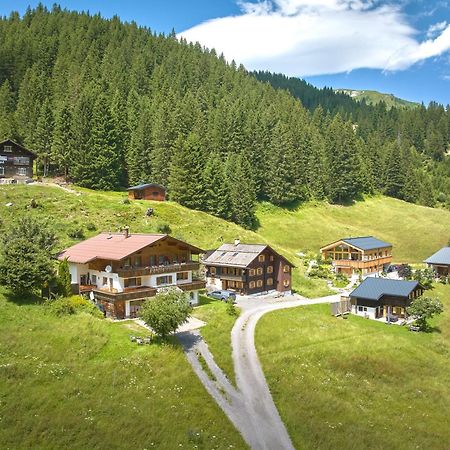 Haus Altana Apartment Gargellen Bagian luar foto