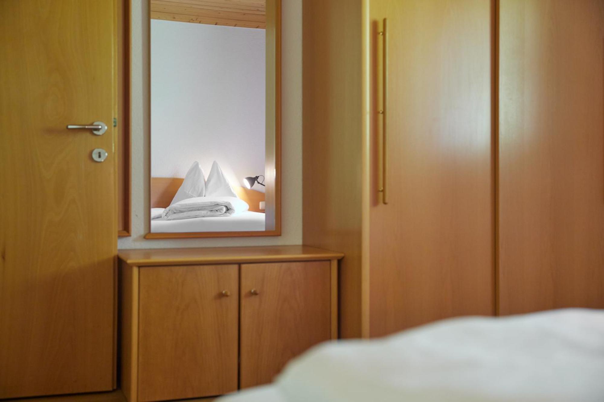 Haus Altana Apartment Gargellen Bagian luar foto